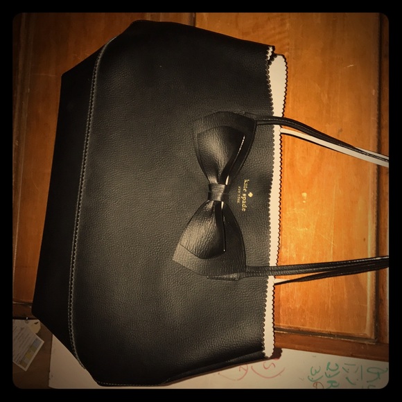 Kate Spade Black Bow Bag and matching wallet